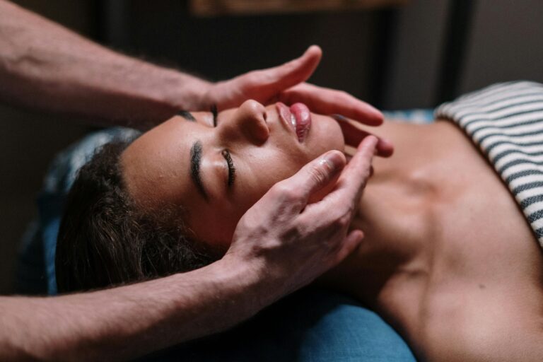 facial massage for black woman